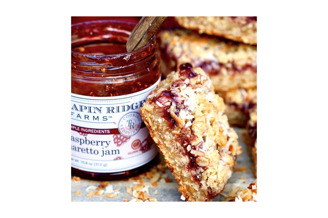 Raspberry Amaretto Oatmeal and Frosting Bars