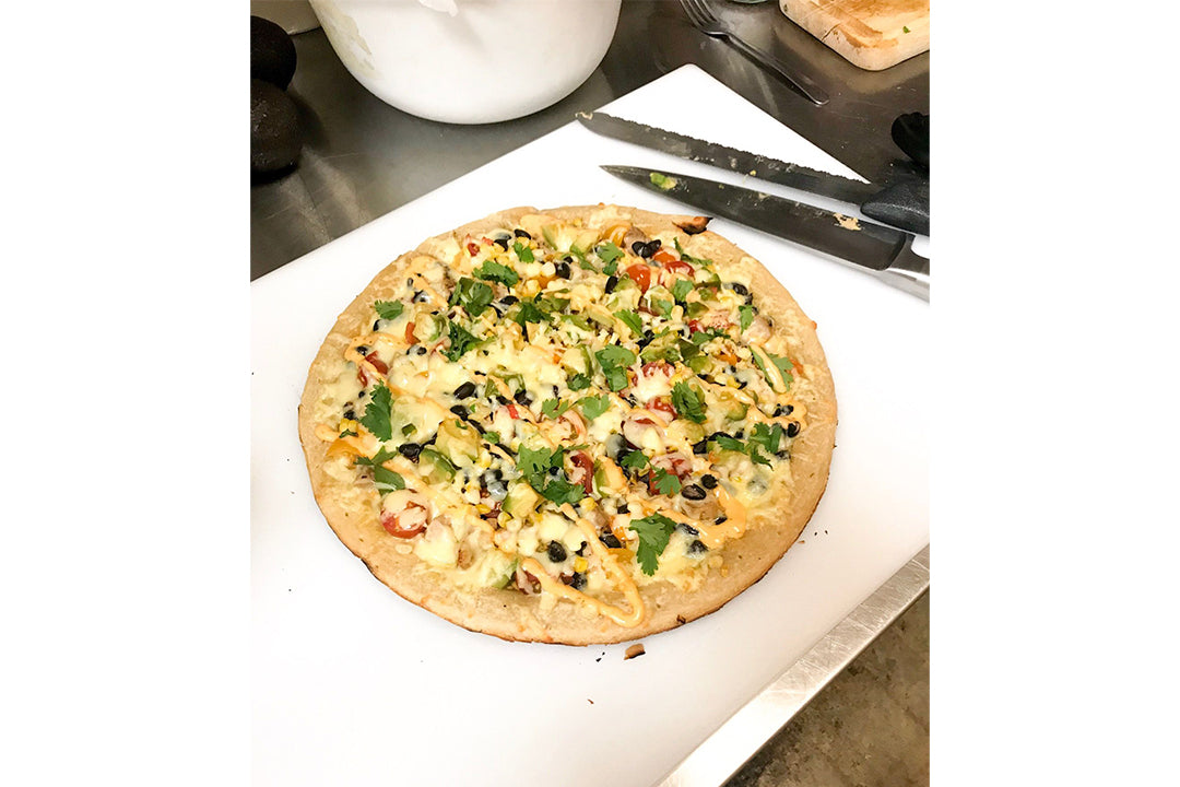 Buffalo Ranch Pizza with Terrapin Ridge Buffalo Ranch Garnishing Squeeze