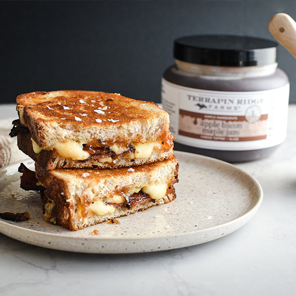 fontina grilled cheese with apple maple bacon jam