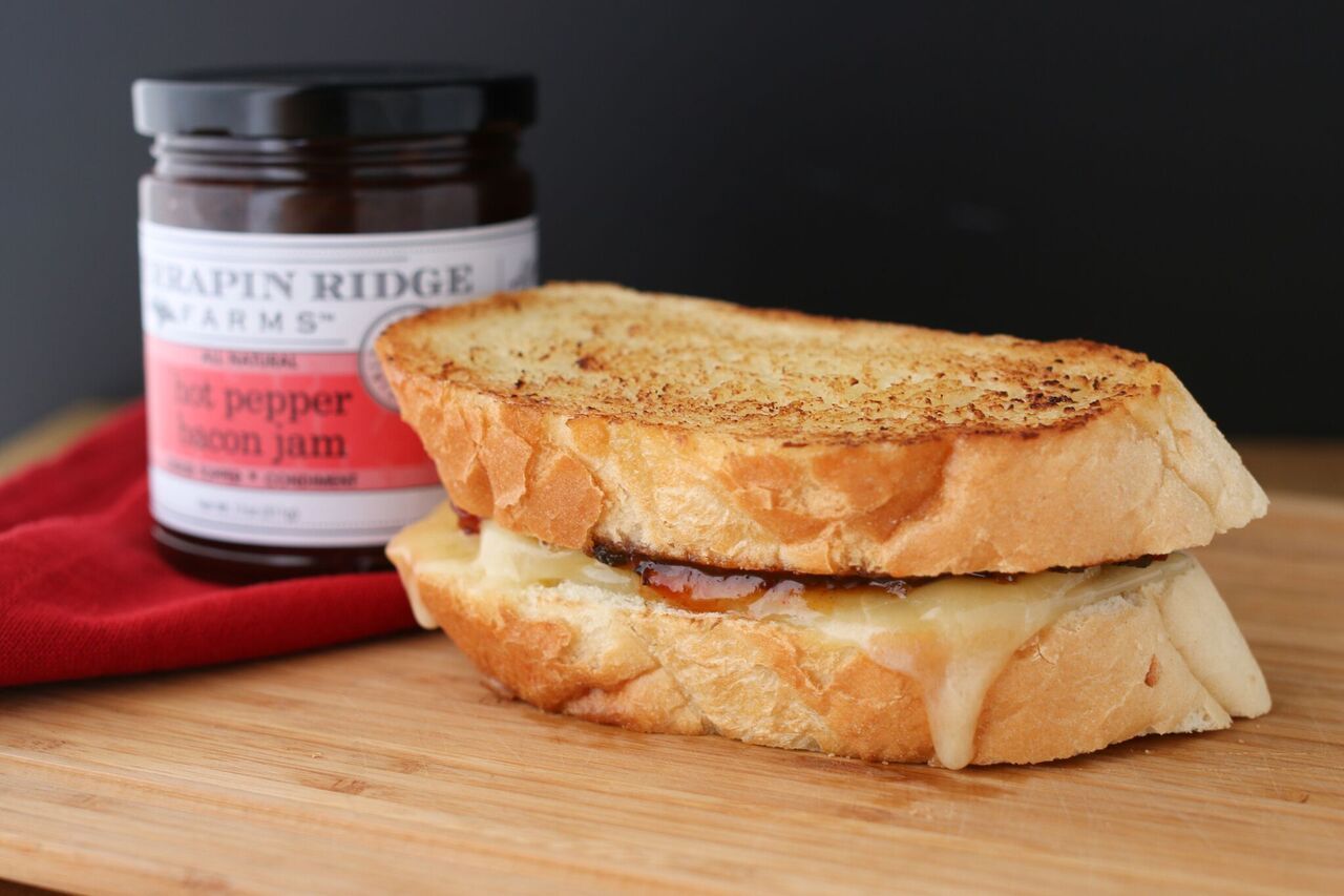 hot pepper bacon jam grilled cheese