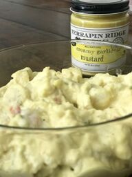 creamy garlic potato salad